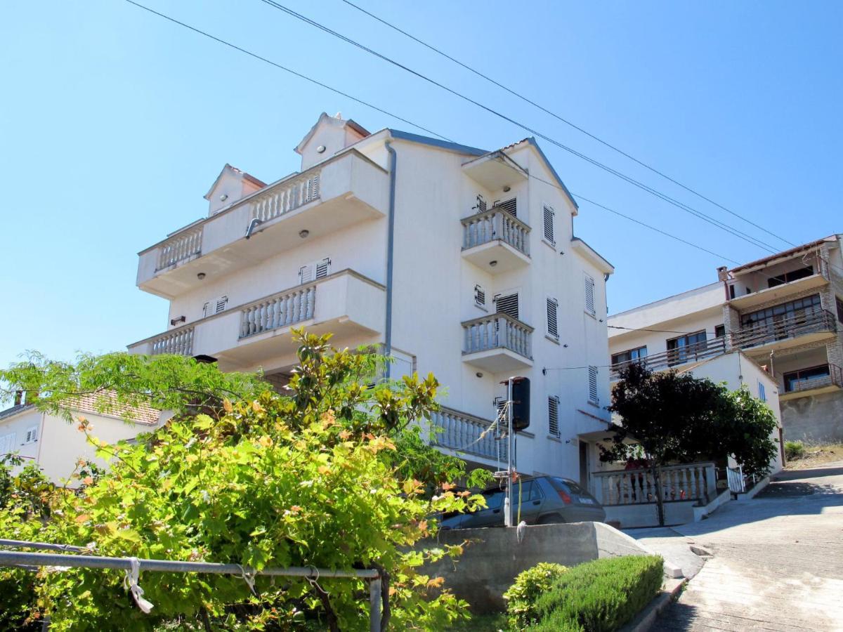 Apartment Marija - Ugl205 By Interhome Kali Ngoại thất bức ảnh